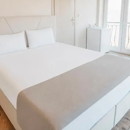 Hotel Montana
